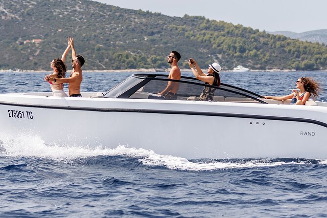 Guided Speedboat Tour with Food, Oil & Wine Tasting - Galevac and the Franciscan monastery