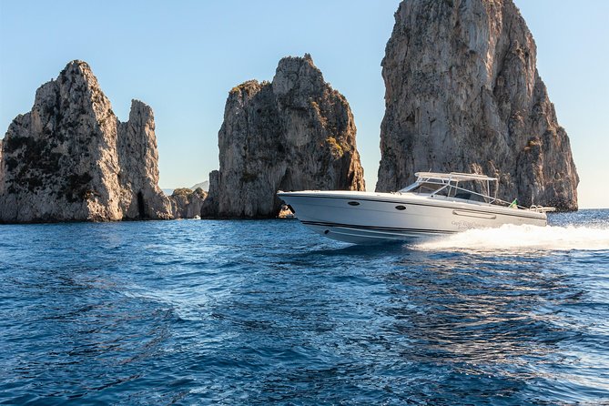 Half day around Capri by Itama 38 speedboat - Who gets the best value from this tour