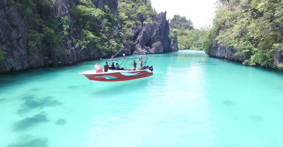 Half-Day Seasation Premium Speedboat Group Island Hopping - The Big Lagoon, Hidden Beach, and Seven Commandos route