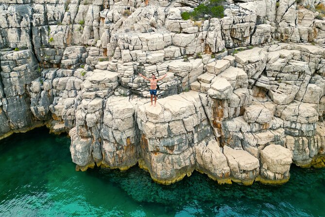 Half-day Speedboat Tour: Explore Hidden Gems of Hvar Island - Zečevo: a final swim and a change of mood