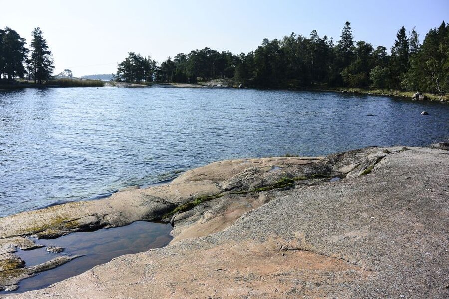 Helsinki: RIB Tour to Local's Cottage with BBQ and Sauna - Is $306 a fair price?