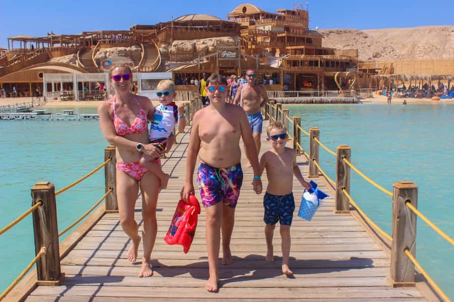 Hurghada: Private Luxury Speedboat W Snorkelling & Fruits - Snorkeling, turtles, and dolphins require realistic expectations