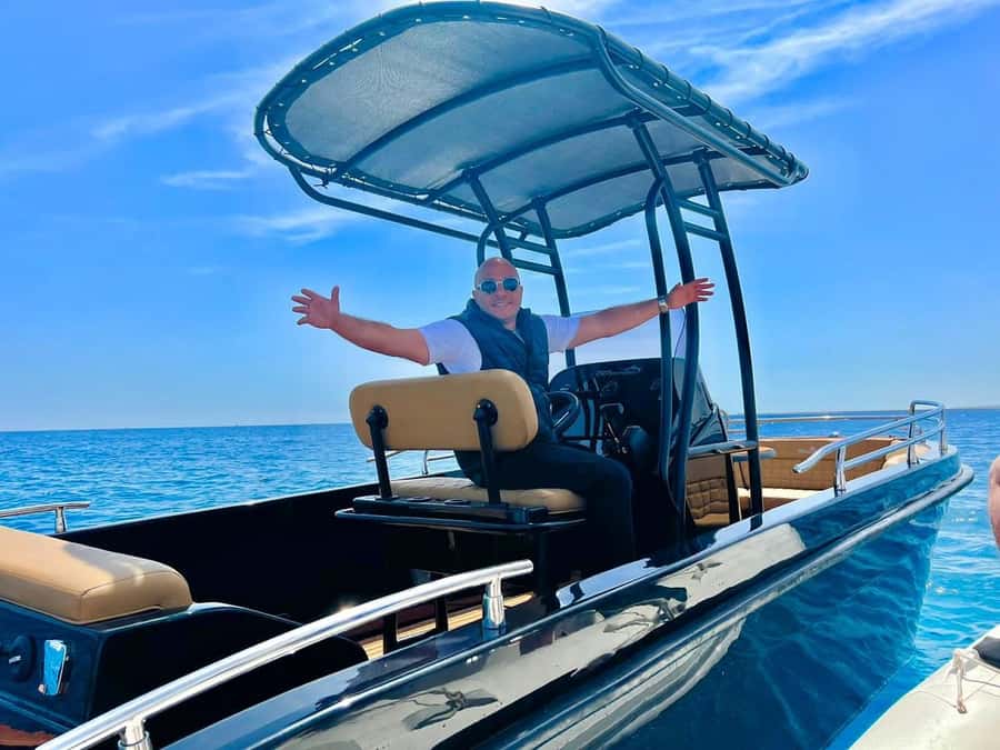 Hurghada: Private Speedboat to Orange Bay and White Island - Hotel pickup needs a little patience