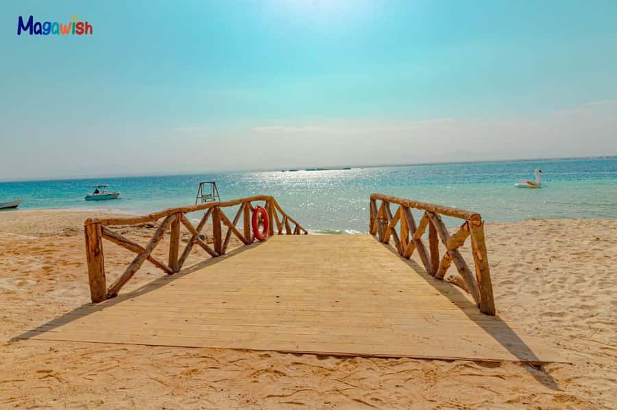 Hurghada : Sunset & Barbecue at Magawish Island By Speedboat - Sunset views and the return to Hurghada