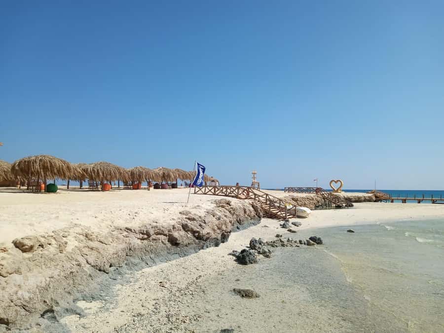 Hurghada : Sunset & Barbecue at Magawish Island By Speedboat - Who will enjoy this most