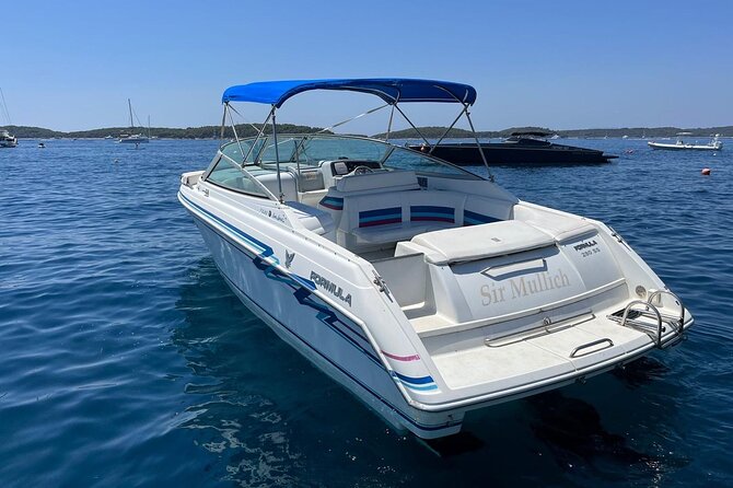 Hvar Delight: Private Speed Boat Tour - The human side: Tonci and Klara