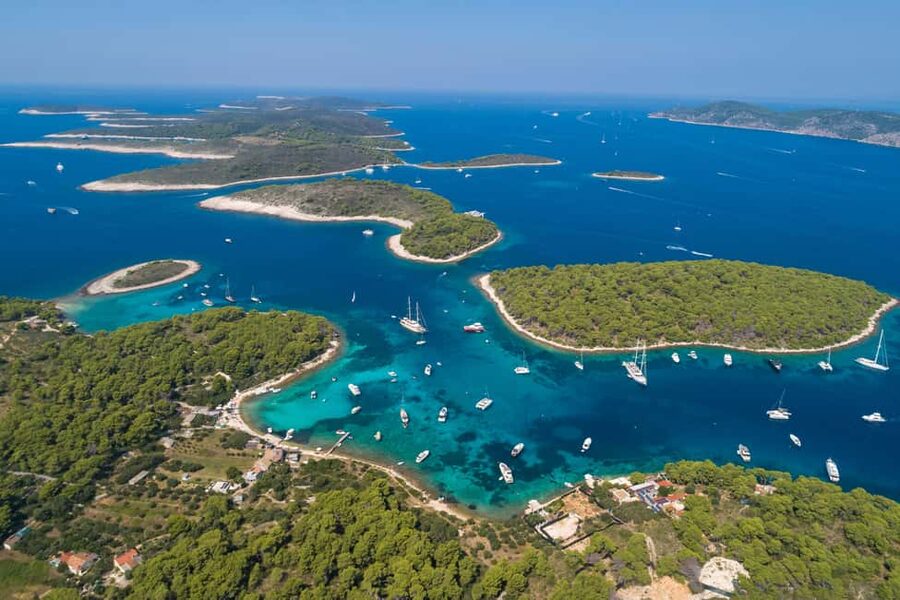 Hvar: Sunset and Pakleni Islands with a Speed Boat - Sunset from the open water