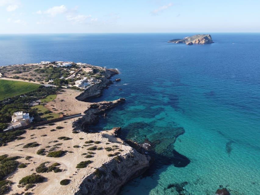 Ibiza: SpeedBoat trip to Atlantis & Es Vedra Snorkel+Paddle - Small details that improve the day