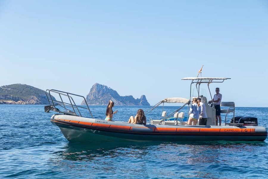 Ibiza: SpeedBoat trip to Atlantis & Es Vedra Snorkel+Paddle - How much time is spent swimming?