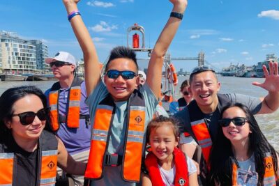 Iconic Sights of London: High-Speed Boat Trip