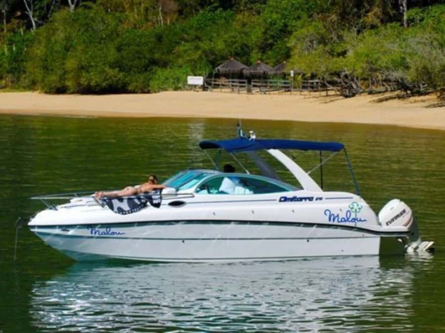 Idyllic Islands Private Speedboat Tour in Paraty - A flexible route through the islands and beaches
