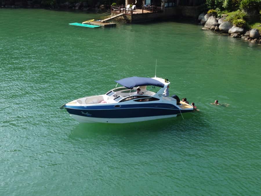 Idyllic Islands Private Speedboat Tour in Paraty - Who should book this private speedboat tour?