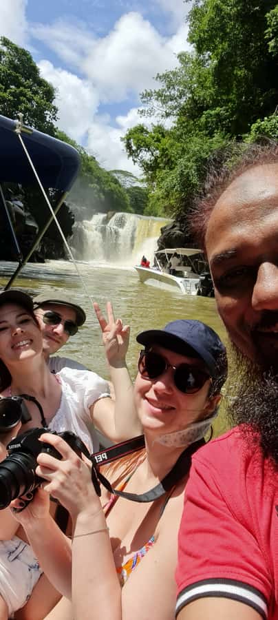 Ile aux Cerfs: Island & Waterfall Speedboat Tour with Lunch - Should you book the Ile aux Cerfs speedboat tour?