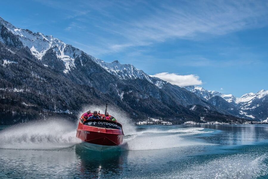 Interlaken: Winter Jetboat Ride on Lake Brienz - Arriving at the Bönigen jetboat base