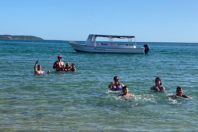 Island Escape day trip Speedboat Excursion in Maputo - Inhaca Island: Seafood and Local Handicrafts