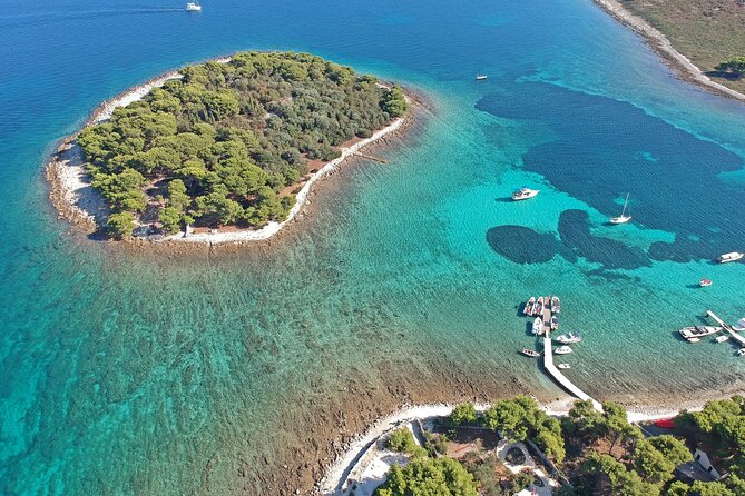 Islands Brač, Šolta & Blue lagoon - Private speedboat tour - How the schedule feels over nine hours