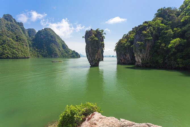 James Bond & Khai Islands Speedboat Day Tour From Khao Lak - Lunch on Panyee Island