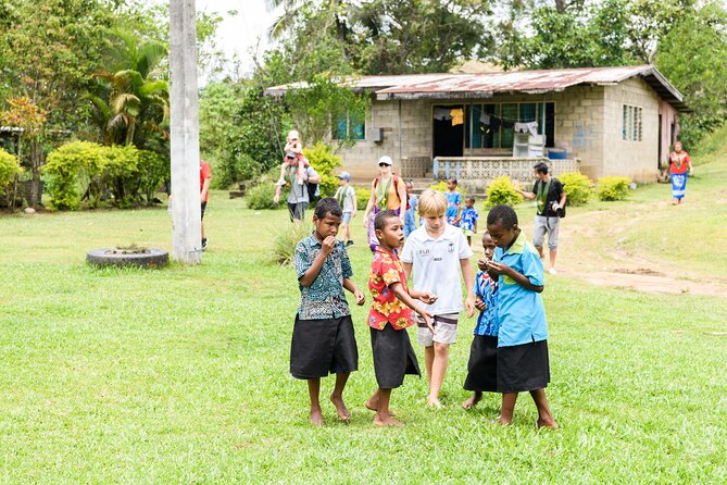 Jet Boat Safari on the Sigatoka River - Lunch, music, and the value of the village visit