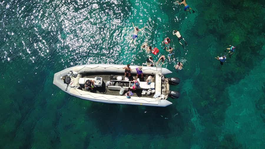 Kauai: Nā Pali Coast Zodiac Raft Sea Caves + Snorkel - Safety decisions matter more than a perfect itinerary