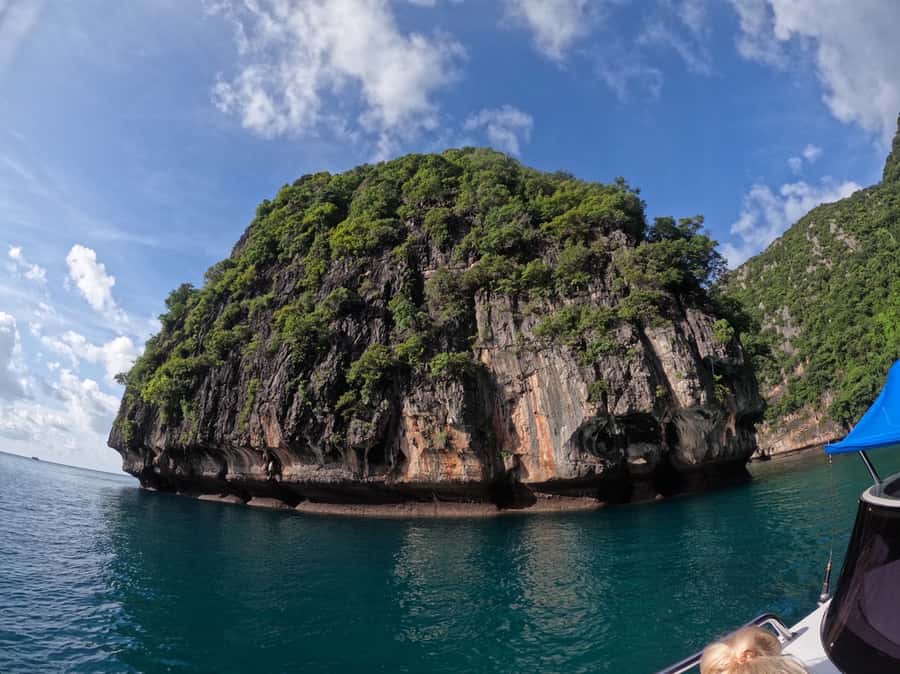 Khao Lak: Phi Phi & Bamboo Island Day Trip by Speedboat - Pileh Lagoon is the water highlight