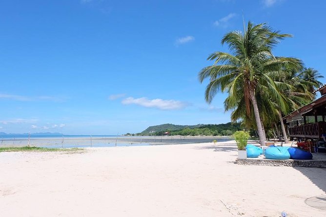 Koh Madsum and Koh Tan Snorkeling Trip By Speedboat From Koh Samui - The ride from your hotel to Thong Krut Beach