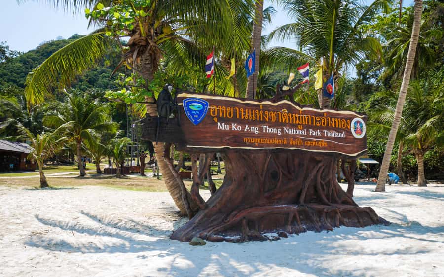Koh Samui: Ang Thong Marine Park Day Tour by Speedboat - Reaching the 42-island marine park