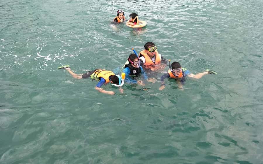 Koh Samui: Snorkeling and Kayaking by Speedboat - Kayaking along the coast