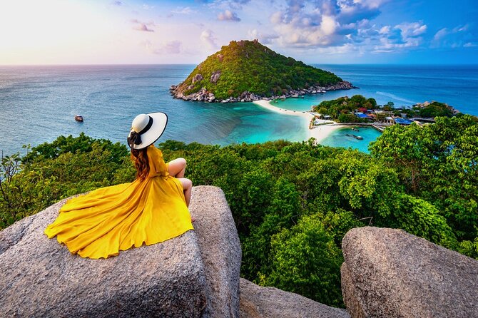 Koh Tao and Koh Nang Yuan by Speedboat - Koh Nang Yuan and the 150-meter viewpoint