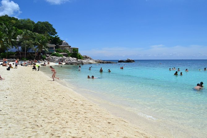 Koh Tao and Koh Nang Yuan Snorkeling Trip By Speedboat From Koh Samui - Koh Nang Yuan’s viewpoint and beaches