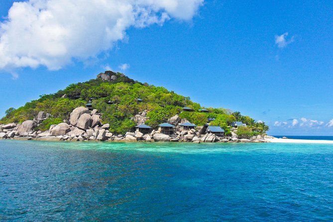 Koh Tao & Koh Nangyuan by Speed Boat (Snorkeling trip from Koh Samui) - Ao Muang, or Mango Bay, for the first snorkel