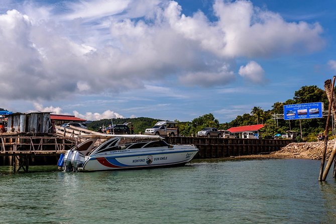Koh Yao Yai to Phuket by Koh Yao Sun Smile Speed Boat - A quick boat ride between two very different stops