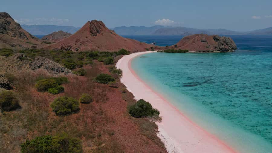 Komodo Full Day Speedboat Tour from Labuan Bajo - Padar Island’s steep climb and famous bays