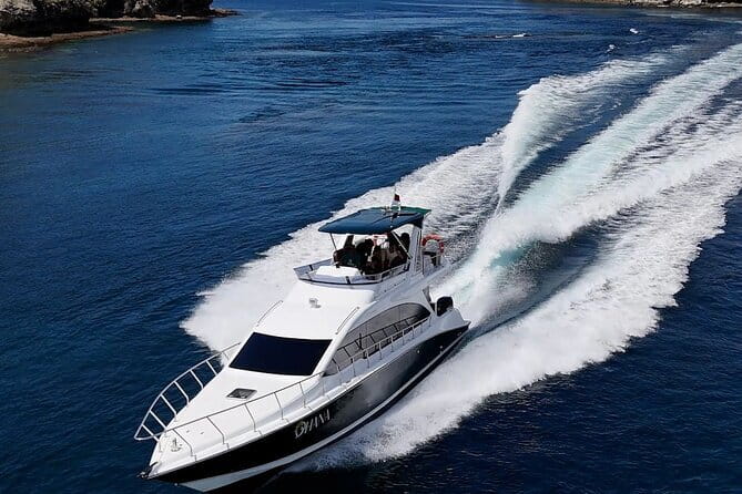 Komodo Islands with Speedboat in Labuhan Bajo - Padar Island: the climb earns its famous view