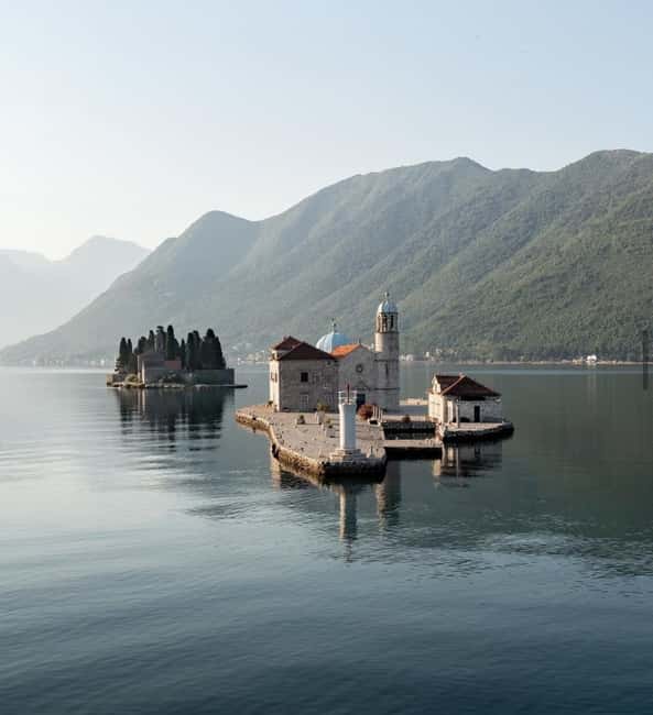 Kotor: 3 Hours Speedboat to Perast and Our Lady of the Rocks - Twenty minutes in historic Perast