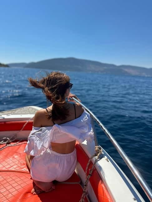 Kotor: Blue Cave and Gulf tour by speedboat - Price, group size, and what you receive