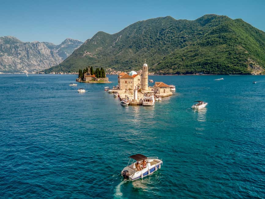 Kotor: Blue cave speedboat tour for a lifetime memories - Why this boat trip works so well from Kotor