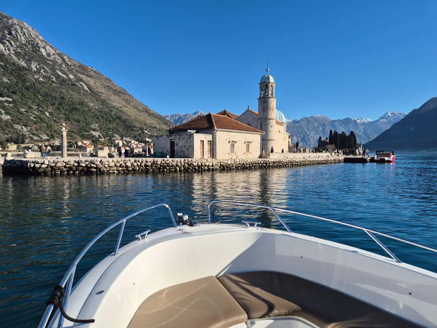 Kotor: Speedboat Tour to Perast and Our Lady of the Rocks - Leaving Kotor from Park Slobode