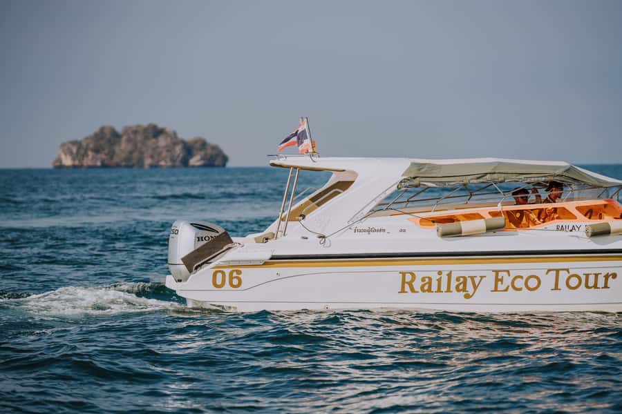 Krabi: 4 Islands Private Luxury Speed Boat Tour - Railay Beach and the limestone coast