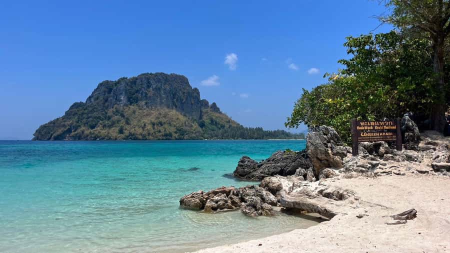 Krabi: 4 Islands Private Trip by Speedboat - Phra Nang Beach and the princess spirit cave shrine