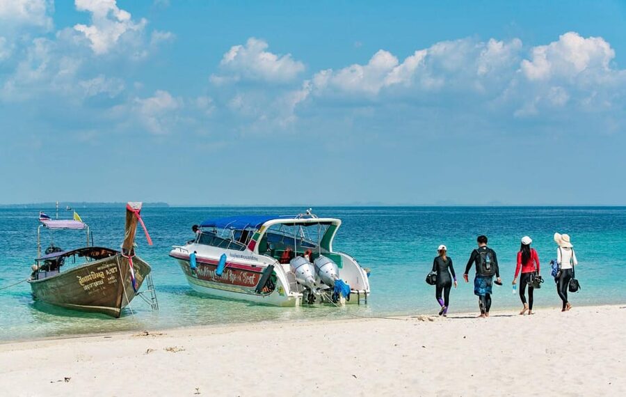 Krabi: 4 Islands & Thale Waek's Sandbar Tour By Speedboat - A fast start from Ao Nang