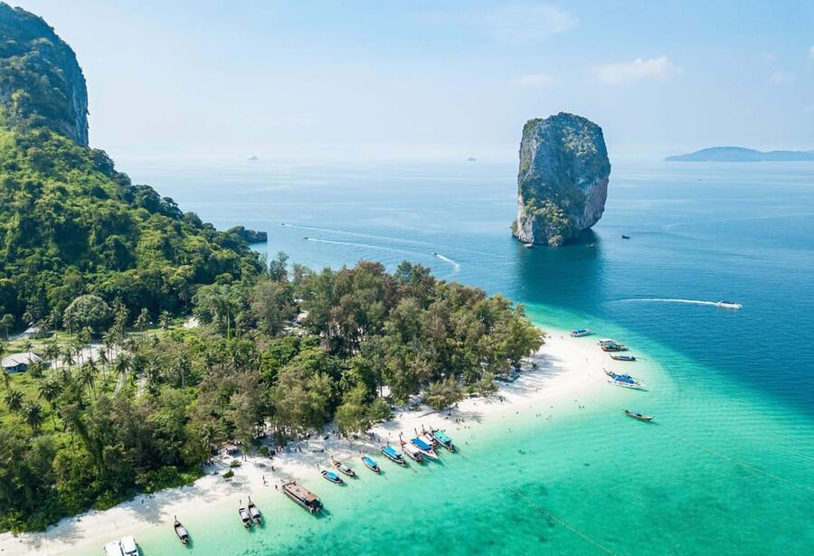 Krabi: 4 Islands & Thale Waek's Sandbar Tour By Speedboat - Poda Island gives you the longest break