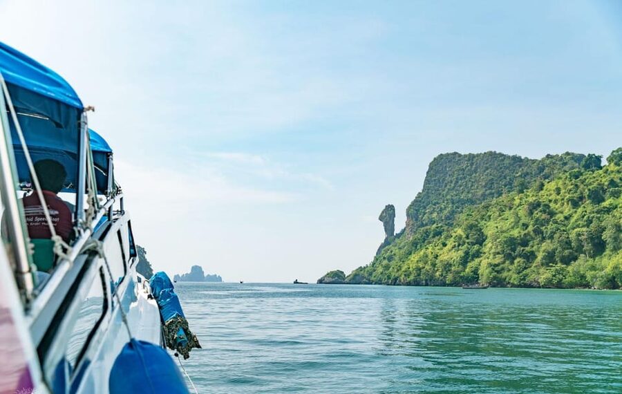 Krabi: 4 Islands & Thale Waek's Sandbar Tour By Speedboat - Who should book this island circuit?