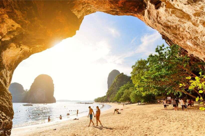 Krabi: 4 Islands Tour by Speedboat with Lunch and Snorkeling - The ride from Krabi sets the pace