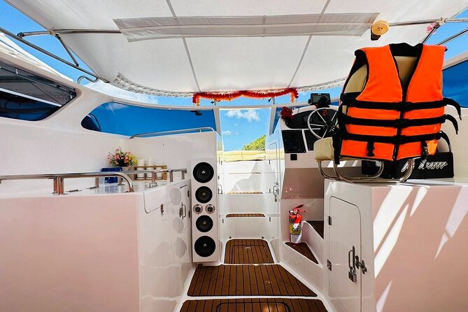 Krabi 5 Island Speedboat Tour from Phuket - Hong Island Lagoon and the main beach break