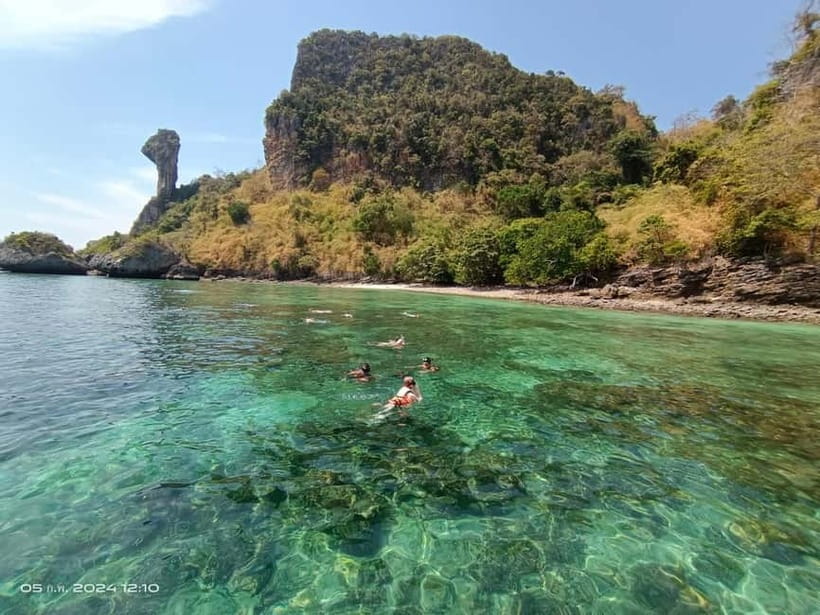 Krabi: 7 Islands Sunset Tour by Speedboat with Snorkeling - Tang Ming Island and the return to the water