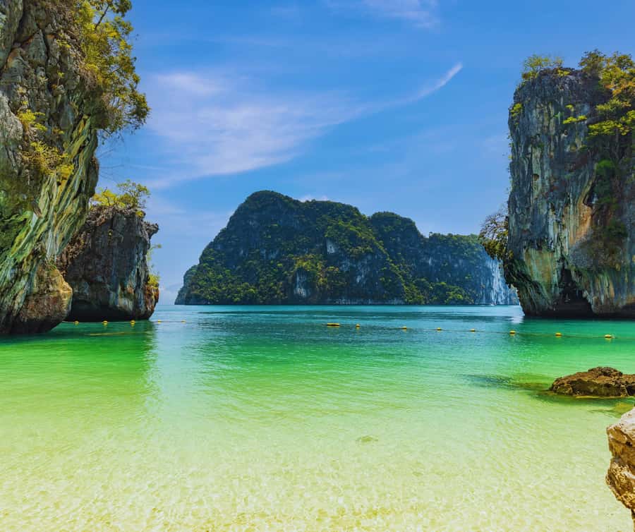 Krabi: 9 Islands Speedboat Full Day Tour - Hong Lagoon offers a quiet twenty minutes