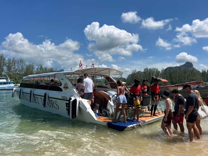 Krabi: Blue Horizon Speedboat to Hong & Paradise Islands - Pakbia’s sandbars and Daeng’s shallow reef