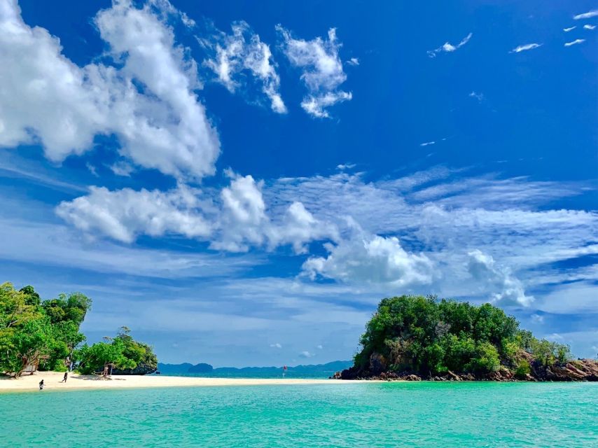 Krabi: Hong Island Day Trip by Speedboat with Thai Lunch - Beach time, snorkeling, and lunch on Hong Island