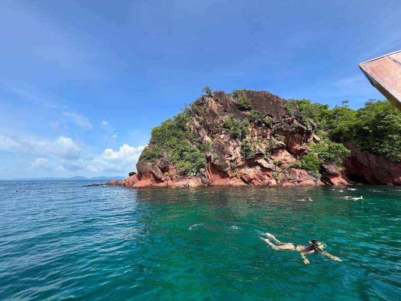Krabi: Hong & Paradise Island Odyssey by Speedboat - Lunch beside the beach, with useful food choices