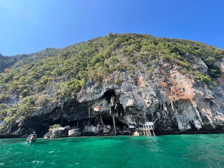 Krabi: Phi Phi & 4 Islands Sunset Tour by Speedboat - Sunset at Poda or Tup Island